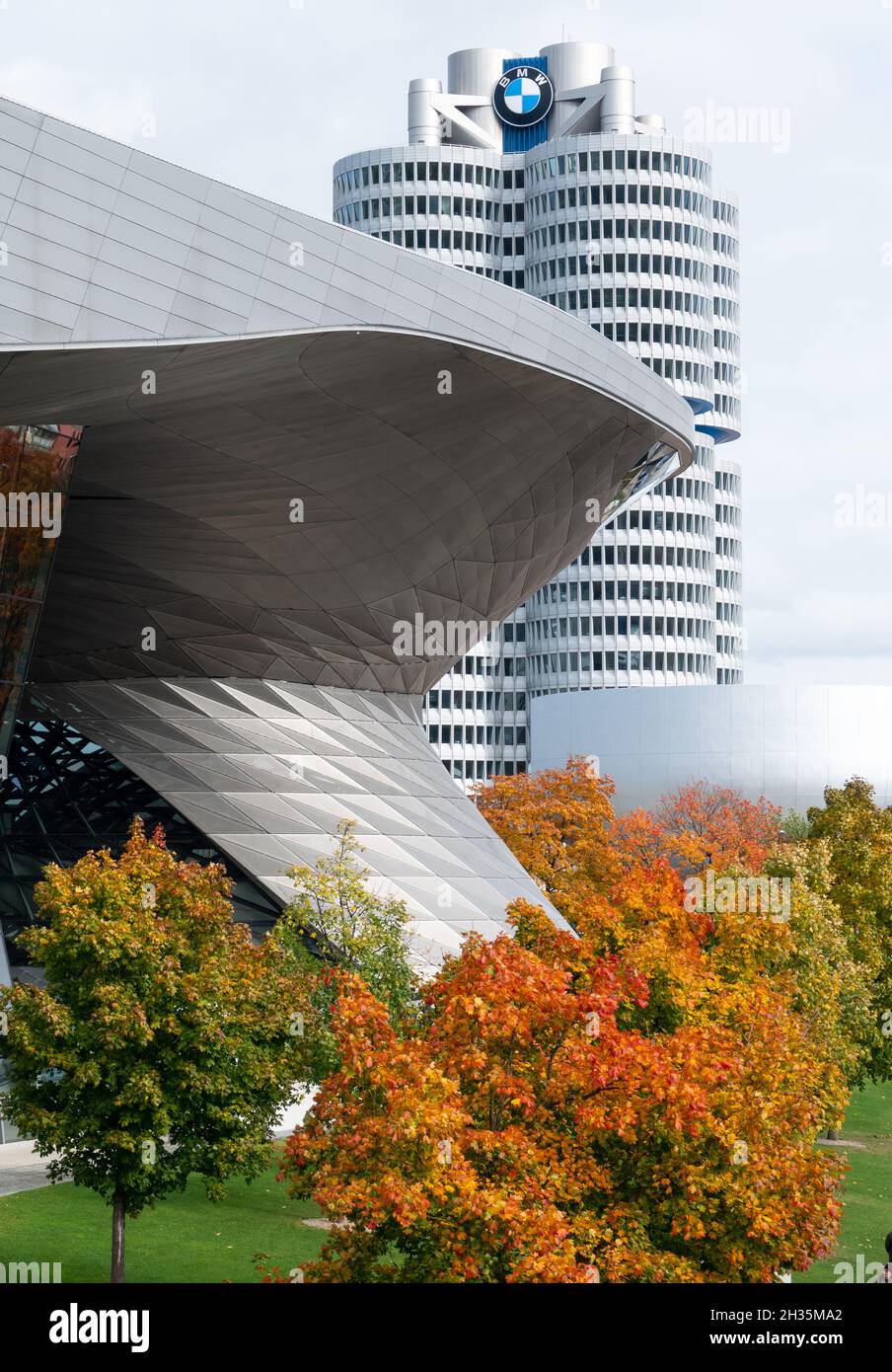 Munich, Germany. 22nd Oct, 2021. The BMW logo can be seen on the roof ...