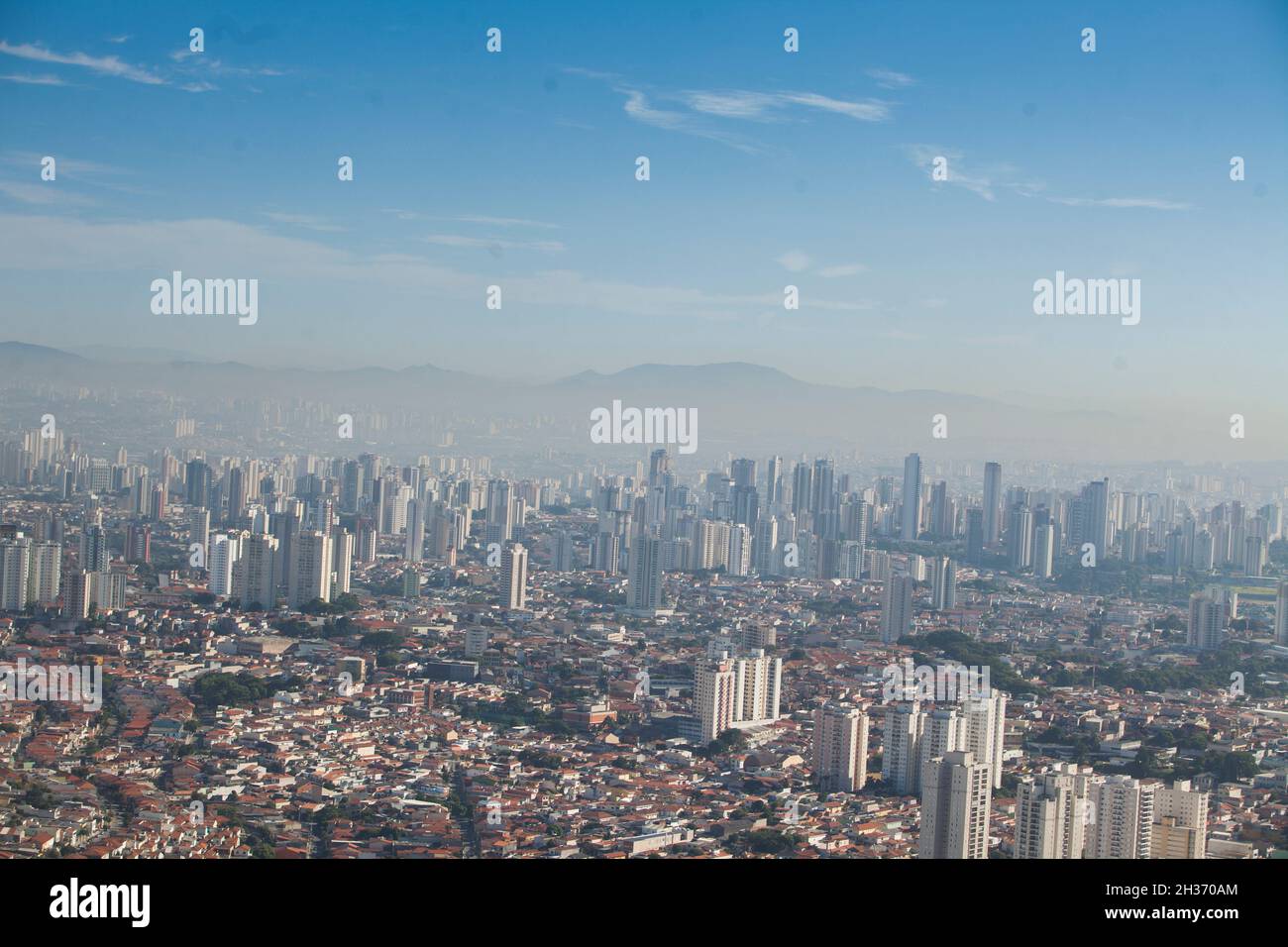 San paulo and helicopter hi-res stock photography and images - Alamy