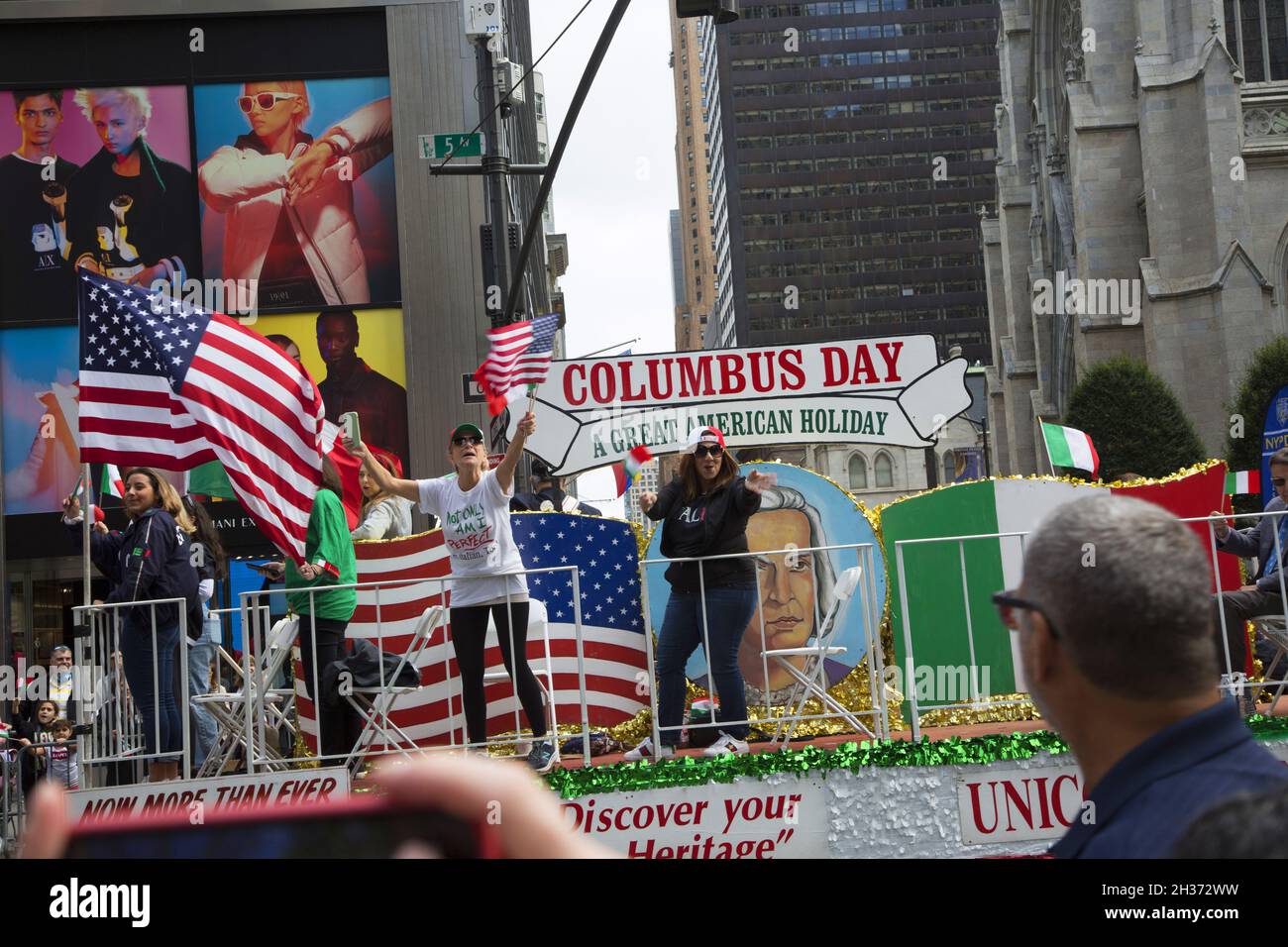 Columbus day parade new york hi-res stock photography and images - Alamy