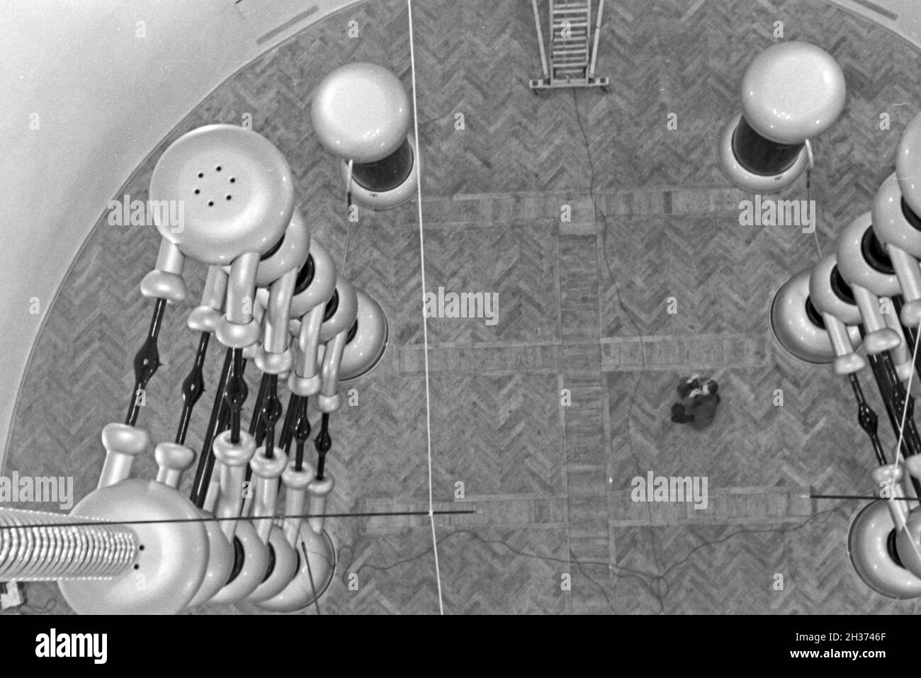 Kaiser wilhelm institute for physics hires stock photography and