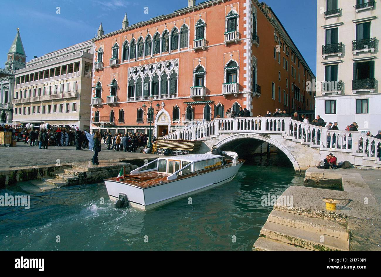 ITALY, VENETO, VENICE, LISTED AS WORLD HERITAGE BY UNESCO, THE GRAND CANAL, DIANIELLI HOTEL Stock Photo
