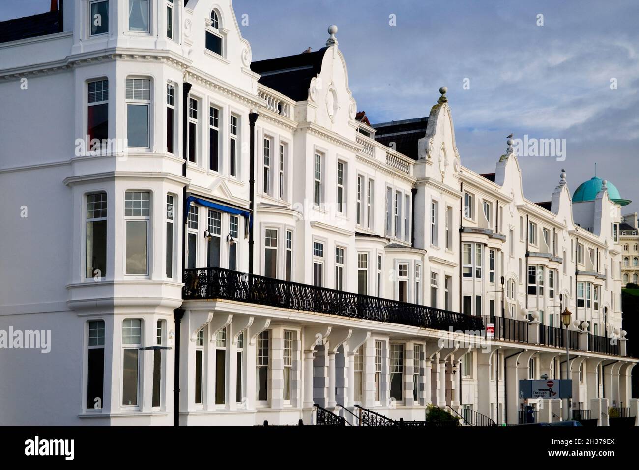 flats and apartments overlooking the sea at west hoe plymouth devon