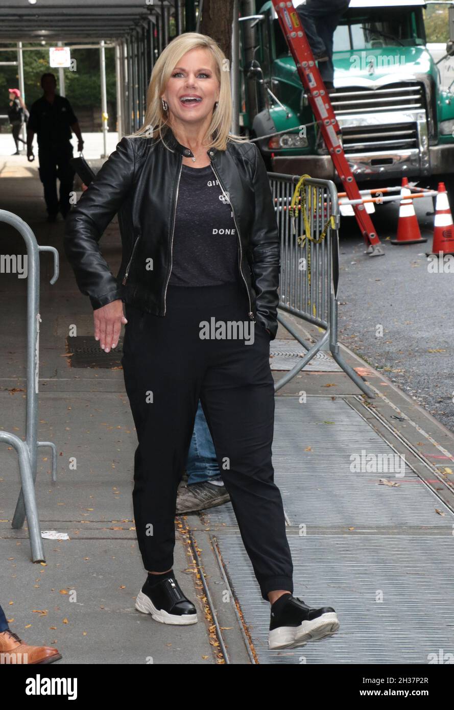 New York, NY, USA. 25th Oct, 2021. Gretchen Carlson seen exiting ABC  studios in New York City on October 25, 2021. Credit: Rw/Media Punch/Alamy  Live News Stock Photo - Alamy