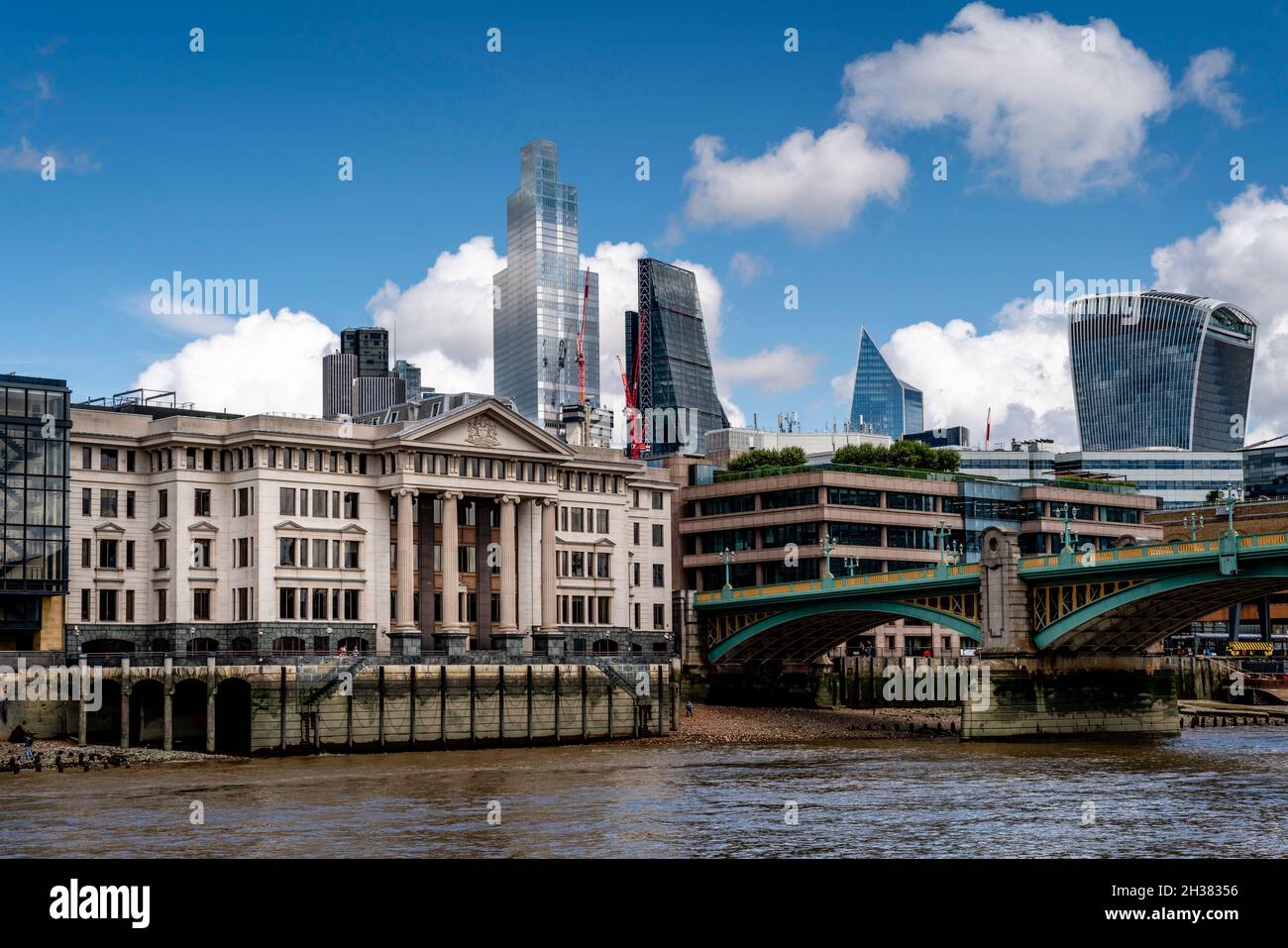 Vintners’ Hall, The River Thames and City Of London, London, UK. Stock Photo