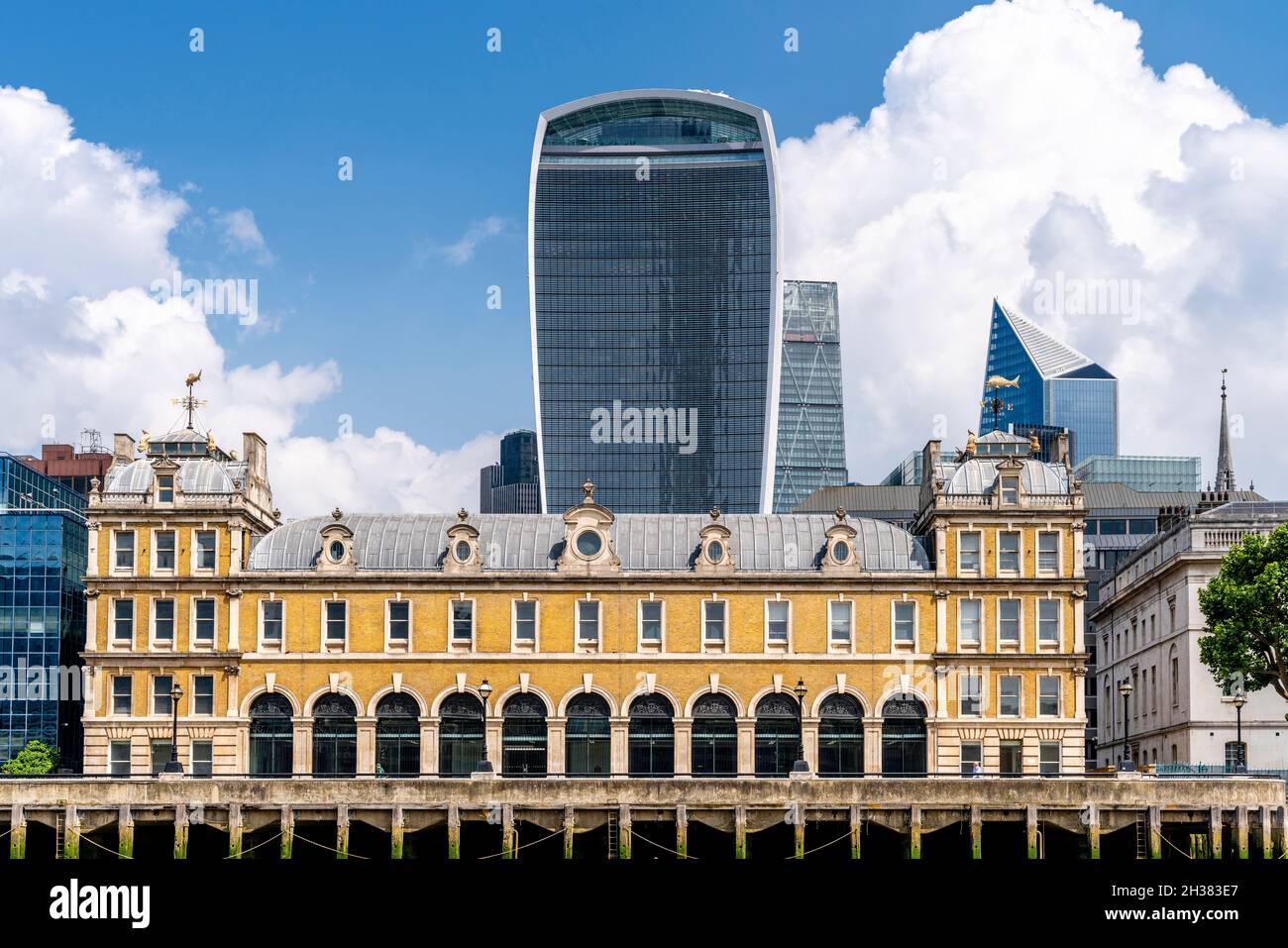 The Old Billingsgate Fish Market and City of London Skyline, London, UK Stock Photo Alamy