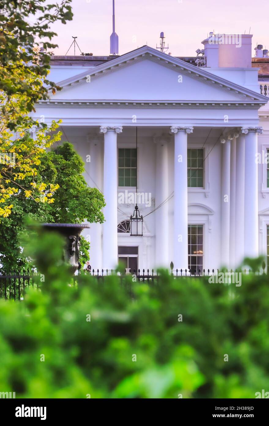 The White House located at 1600 Pennsylvania Avenue in Washington, D.C