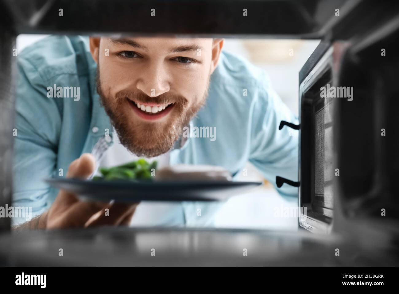 View from inside microwave oven hires stock photography and images Alamy