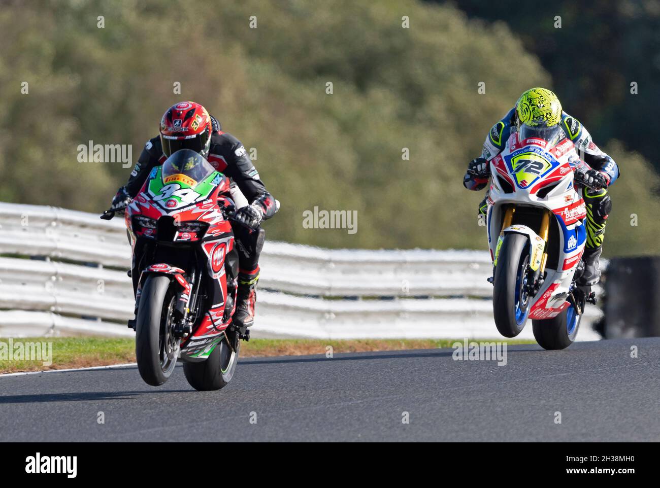 Douglas, Isle Of Man. 19th Jan, 2022. Shaun Anderson (1000 Suzuki)  representing the Crendon Suzuki by Hawk Racing Suzuki team during the RL360  Superstock TT Race at the Isle of Man, Douglas