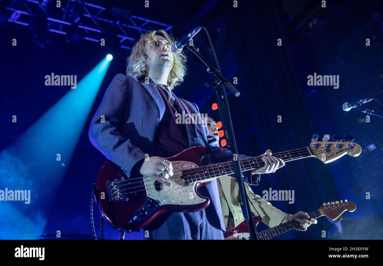 Fontaines band hires stock photography and images Alamy