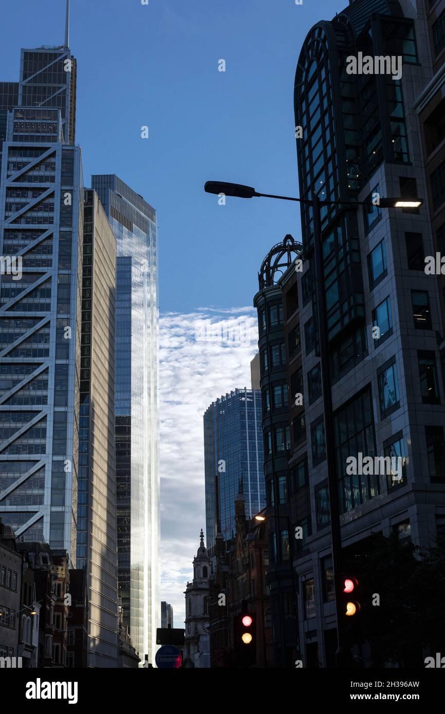Buildings on Bishopsgate in the City of London Stock Photo