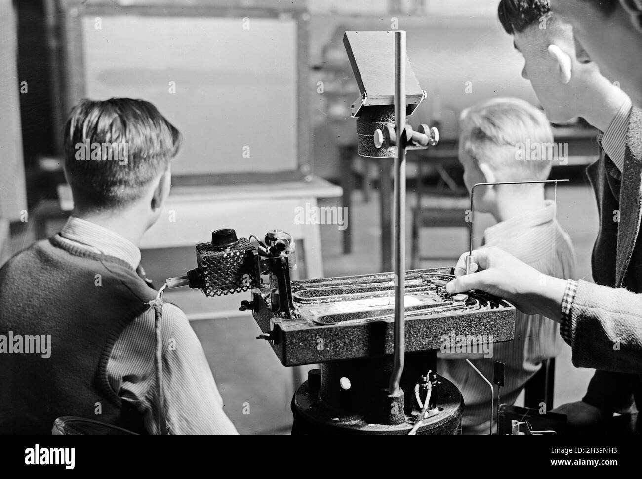 Overhead projektor hires stock photography and images Alamy