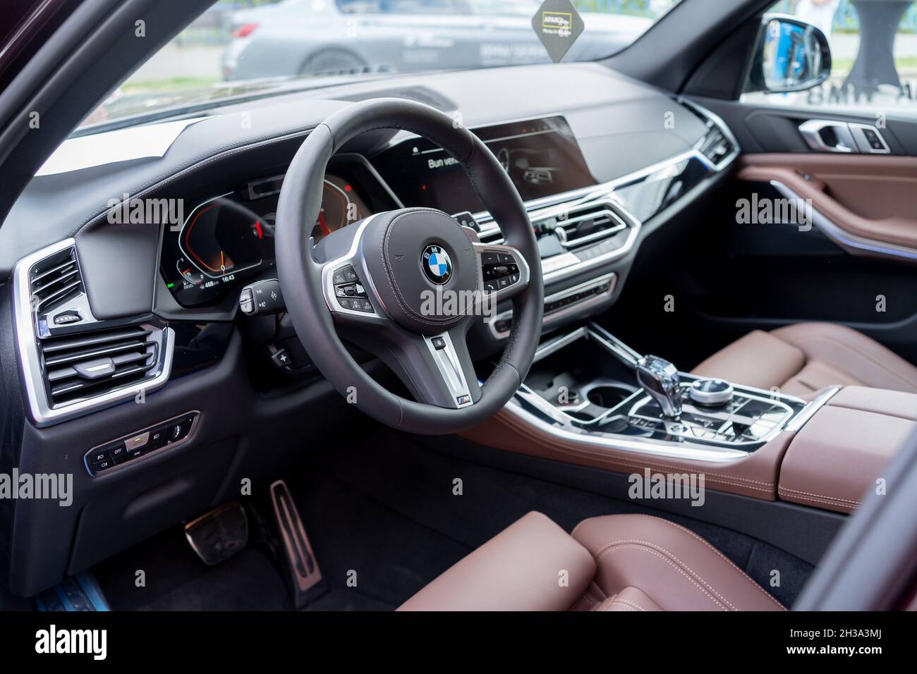 Galati, Romania - September 15, 2021: Black 2021 BMW X5 xdrive 40d F15 Stock Photo