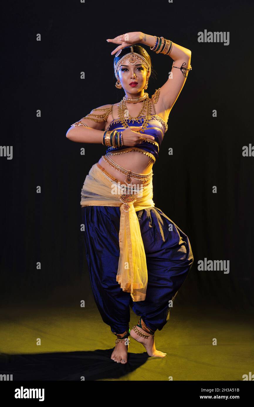 golden bharatanatyam dress GOLDEN Butter YELLOW ORANGE 38 Inch Pant Length Bharatanatyam Dance Costume Gold Zari | ArtSilk Dharmavaram Kanchi main image 0