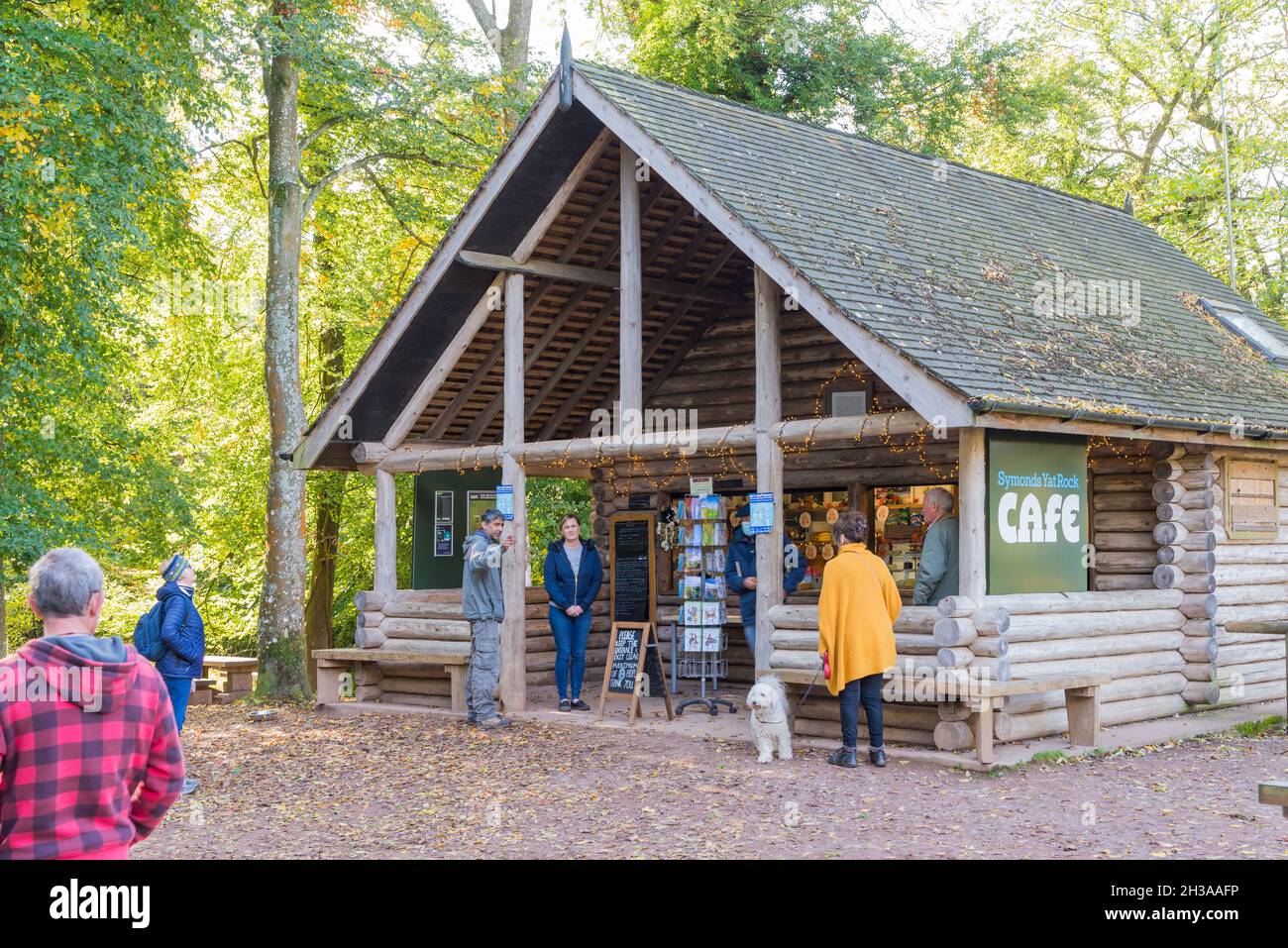 The chalet symonds yat hires stock photography and images Alamy