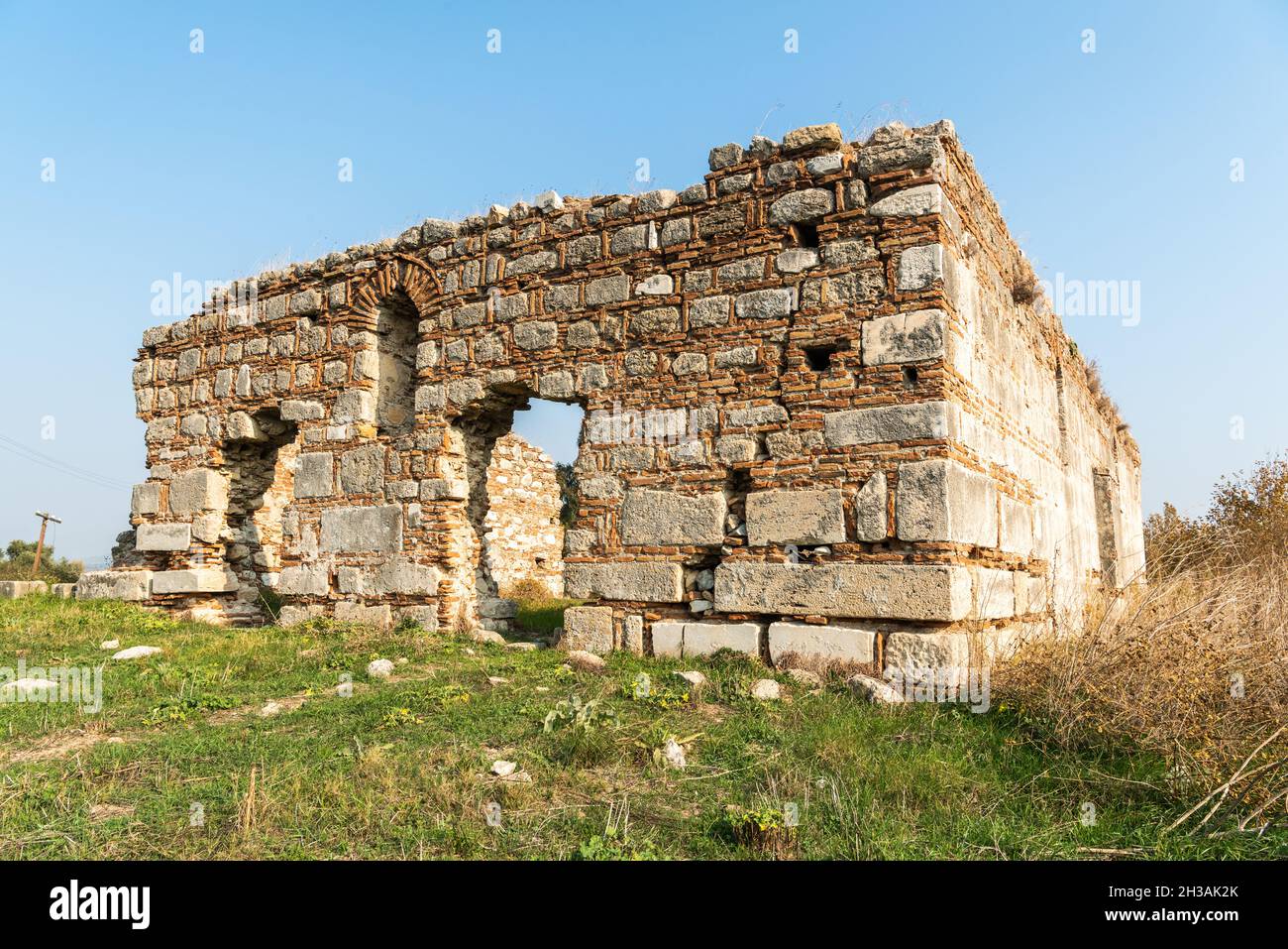 Ruins of the Mosque of Cerkez (Circassian) Musa in Magnesia on the Maeander ancient site in Aydin province of Turkey. The building dates from the 15th Stock Photo