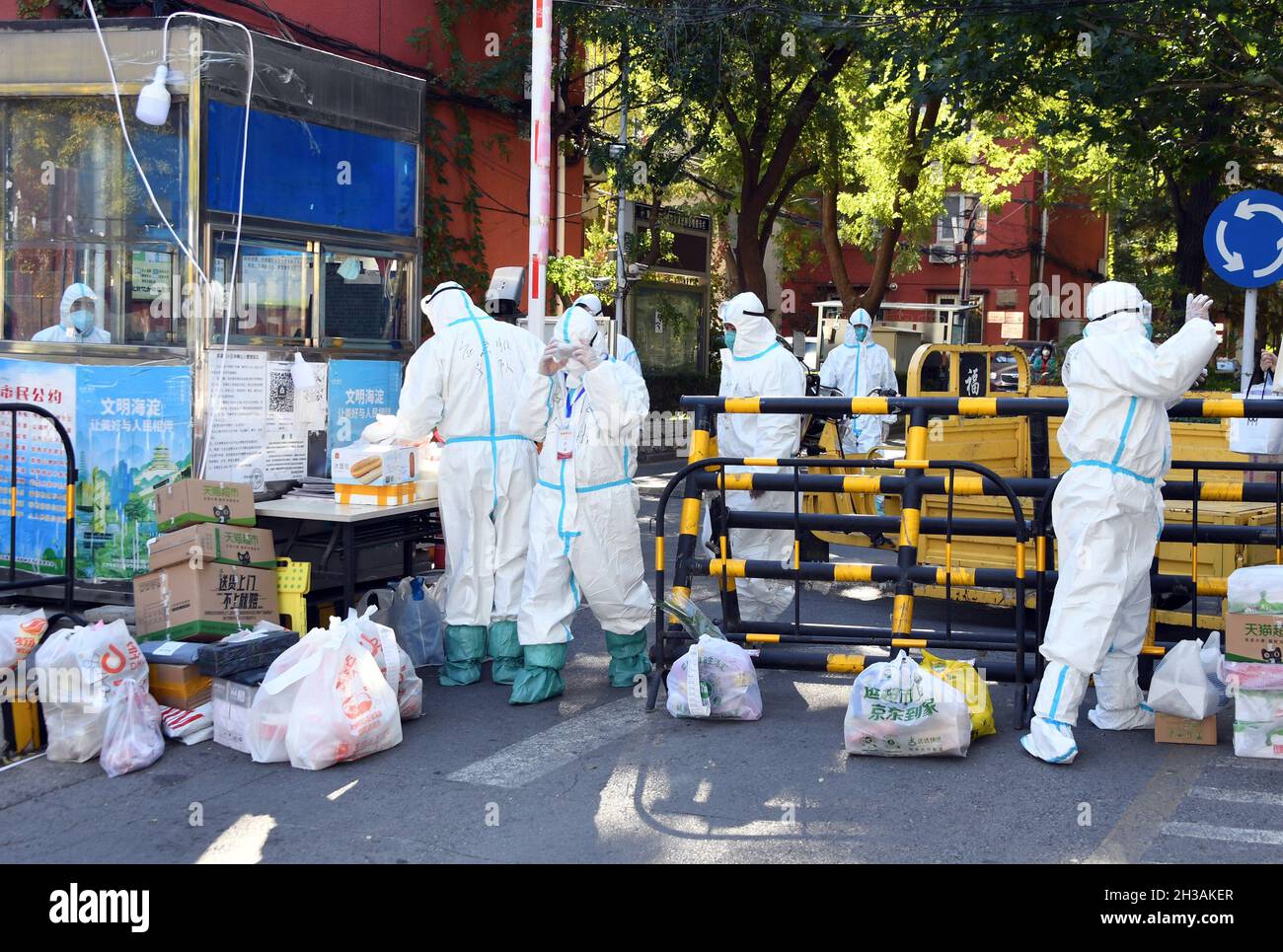 Beijing China 27th Oct 2021 Staff Members Sort Out Delivery Packages At Furongli Residential Community In Haidian District In Beijing Capital Of China Oct 27 2021 Furongli Has Been Put Under Closed Off