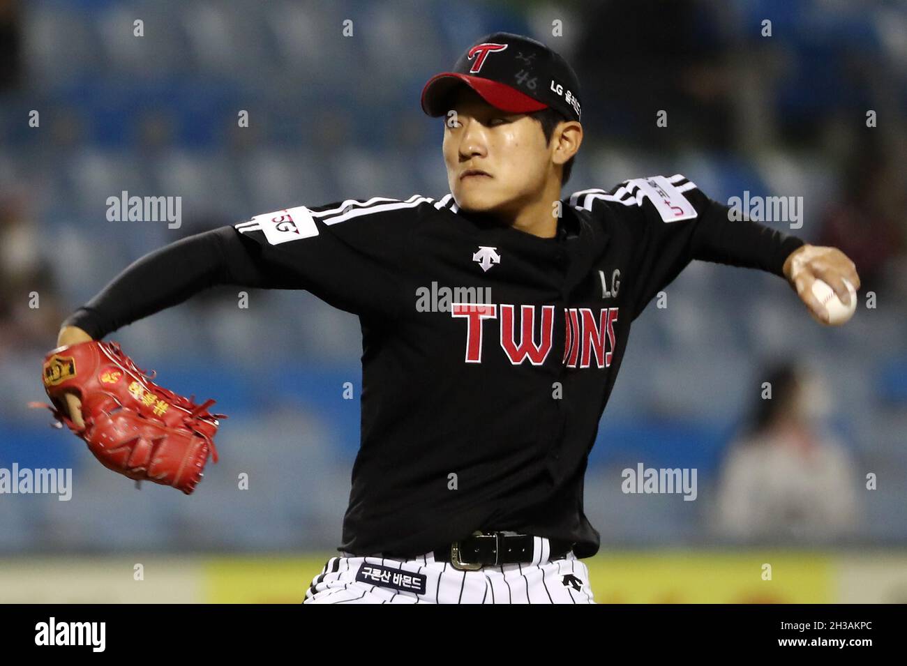 27th Oct, 2021. LG Twins' Lim Jun-hyung Lim Jun-hyung of the LG