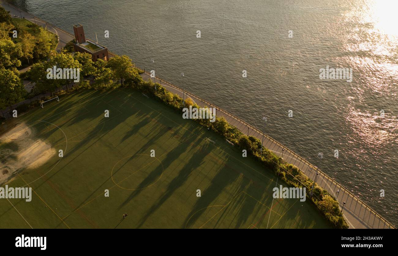 Top view of a park located on the edge of the East River in New York ...