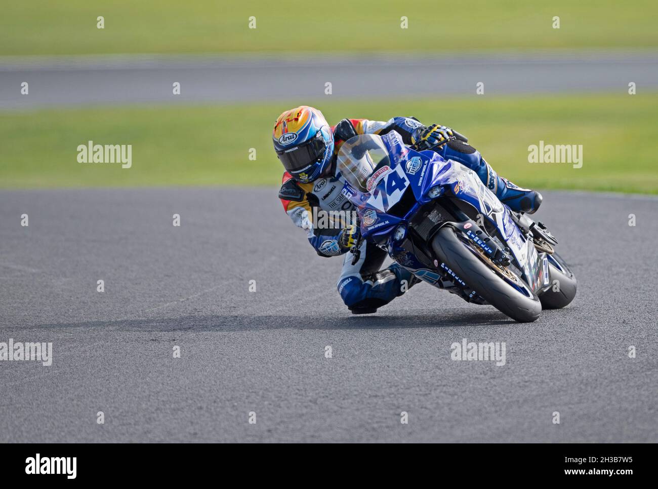 Quattro Group British Supersport British GP2 74 Jamie Van Sikkelerus Yamaha MPM Routz Racing 