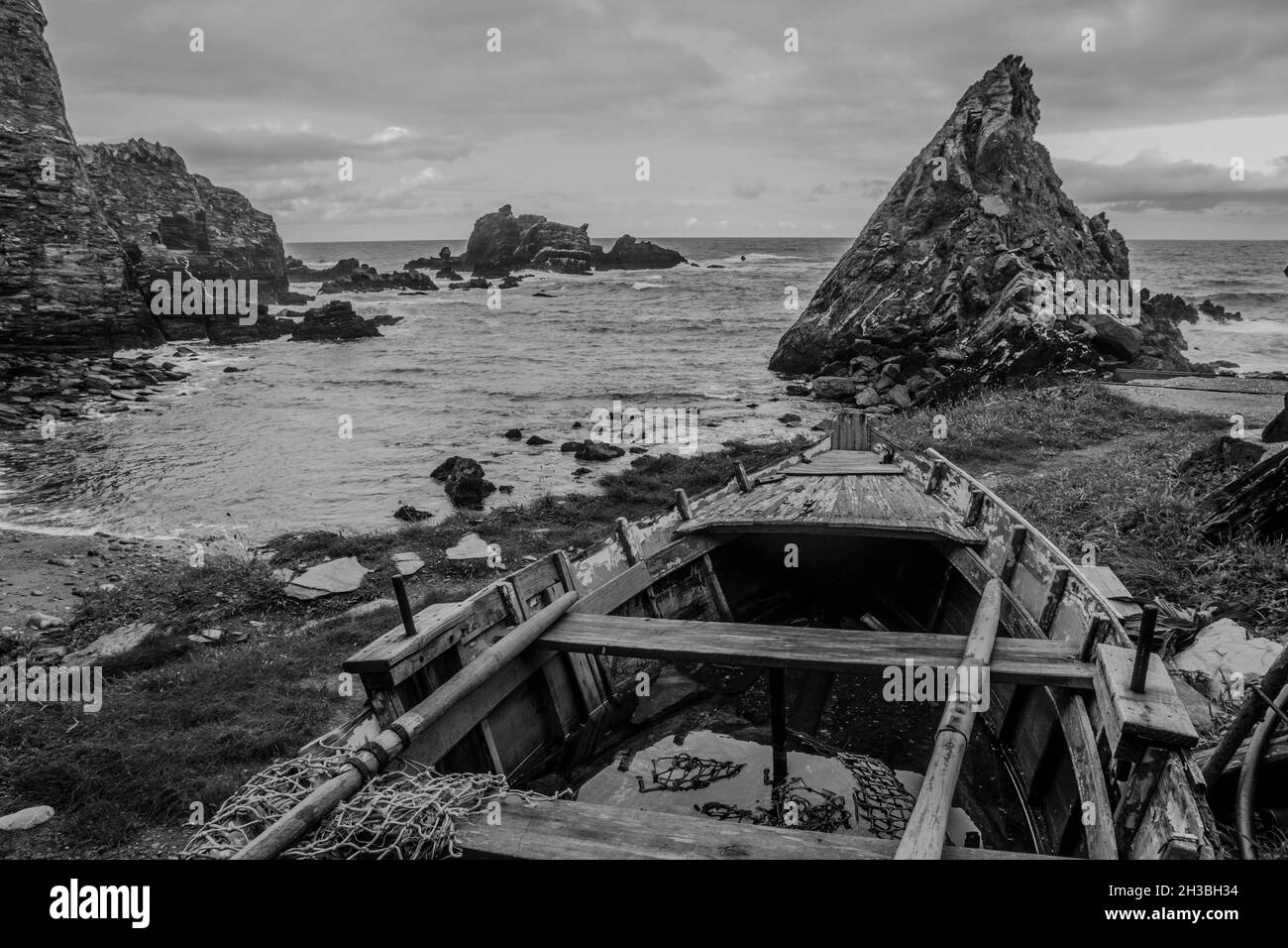 Fishing boat landscape view Black and White Stock Photos & Images - Alamy