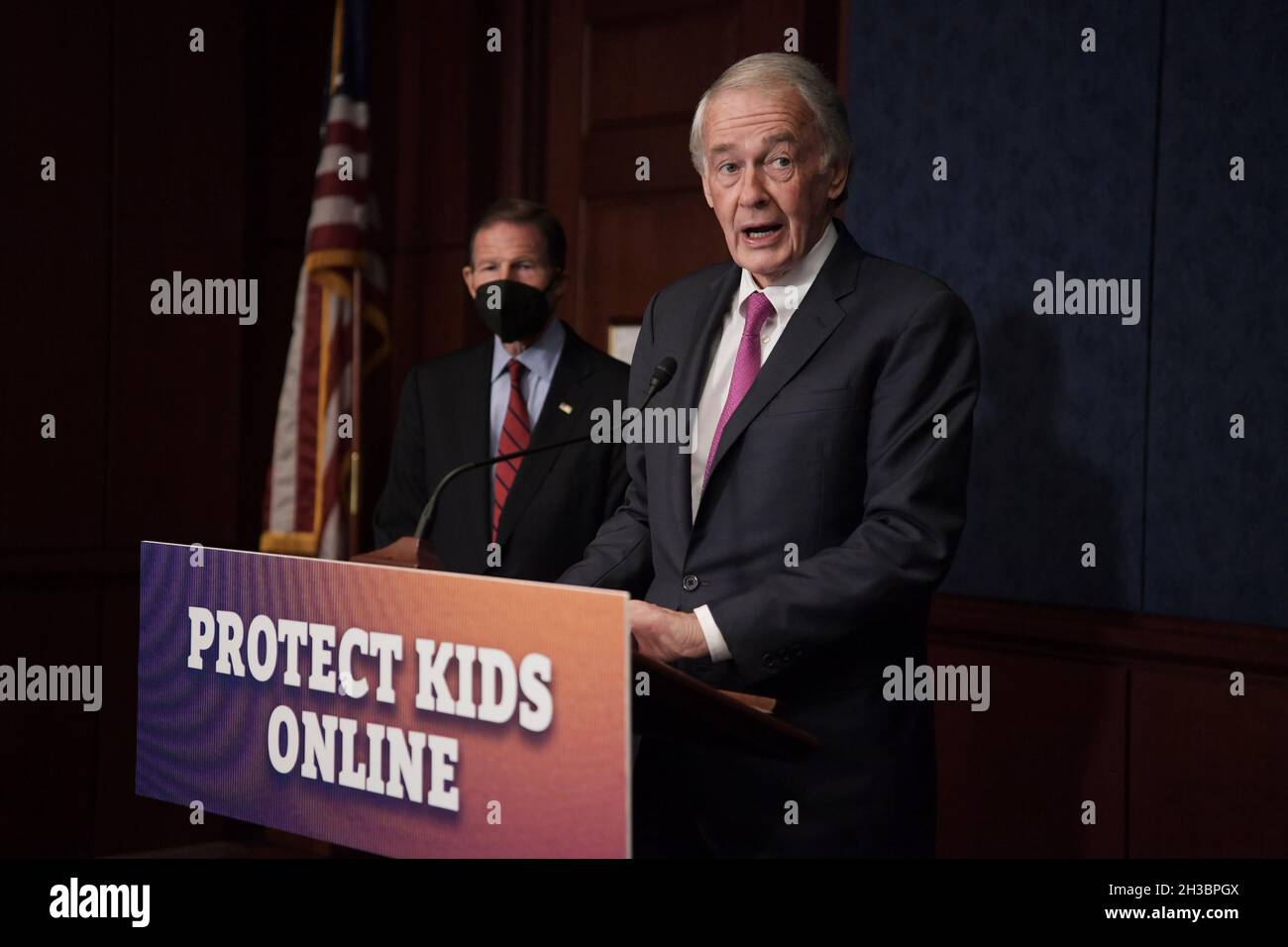 Washington, USA. 27th Oct, 2021. US Senator Ed Markey(D-MA) speak on social media effects during a press conference about Online Privacy Protection Act, today on October 27, 2021 at SVC/Capitol Hill in Washington DC, USA. (Photo by Lenin Nolly/Sipa USA) Credit: Sipa USA/Alamy Live News Stock Photo