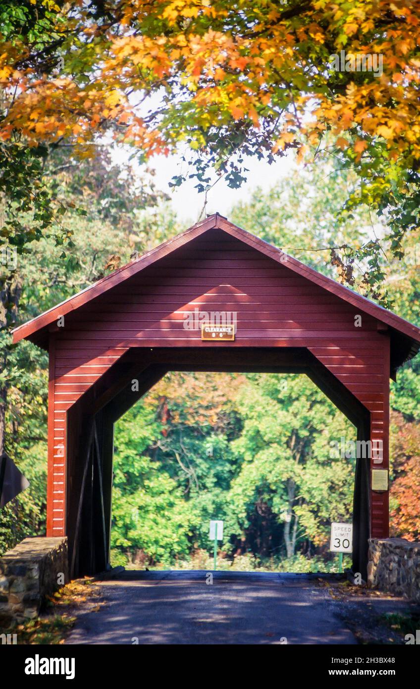 Roddy Road Covered Bridge in Frederick County Maryland Stock Photo Alamy