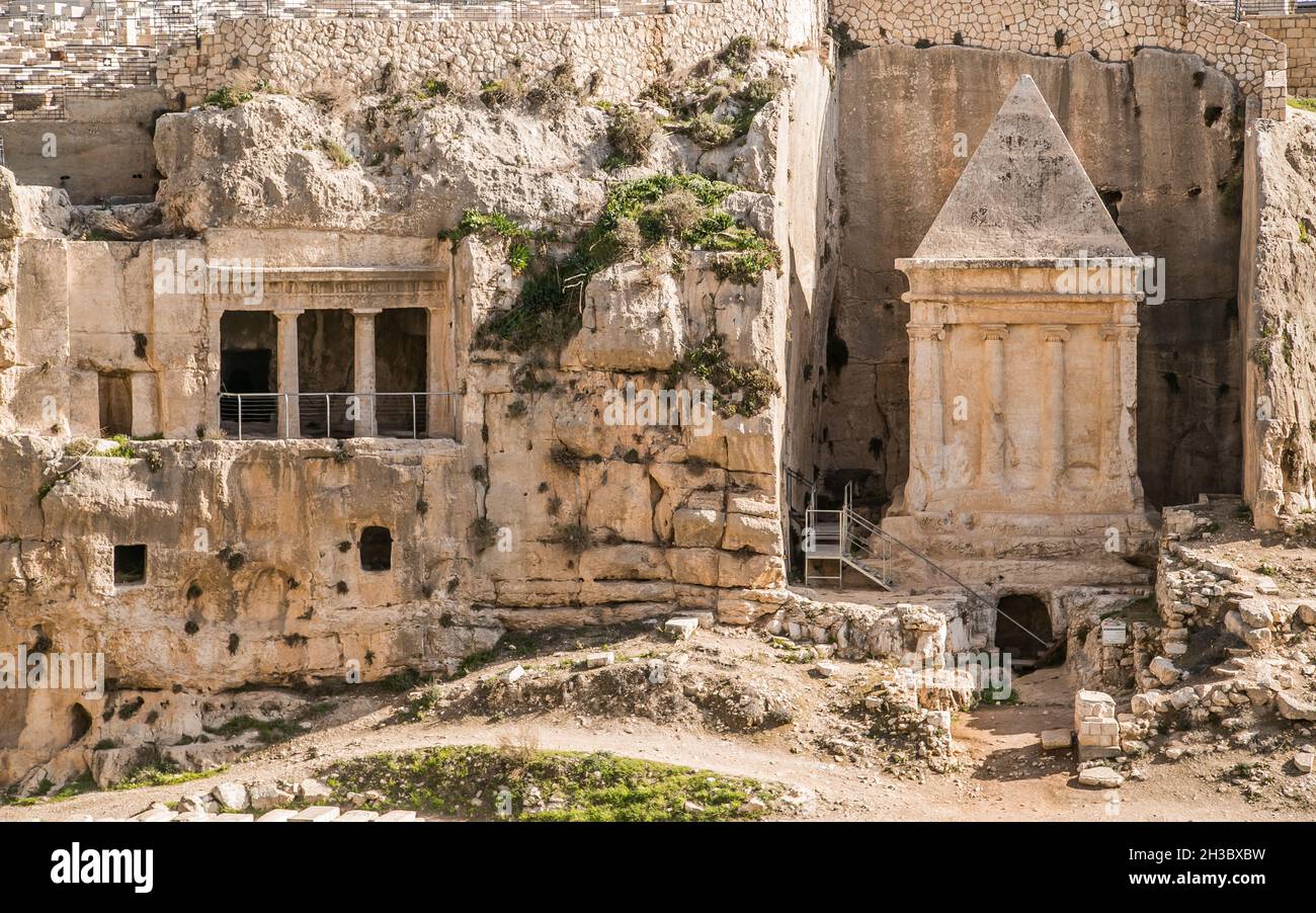 View of Benei Hezir Tomb and Tomb of Zecharian in the Kidron Valley (Cendron, Qidron, Valley of Jehoshaphat). Ancient memorial for biblical figure. Stock Photo