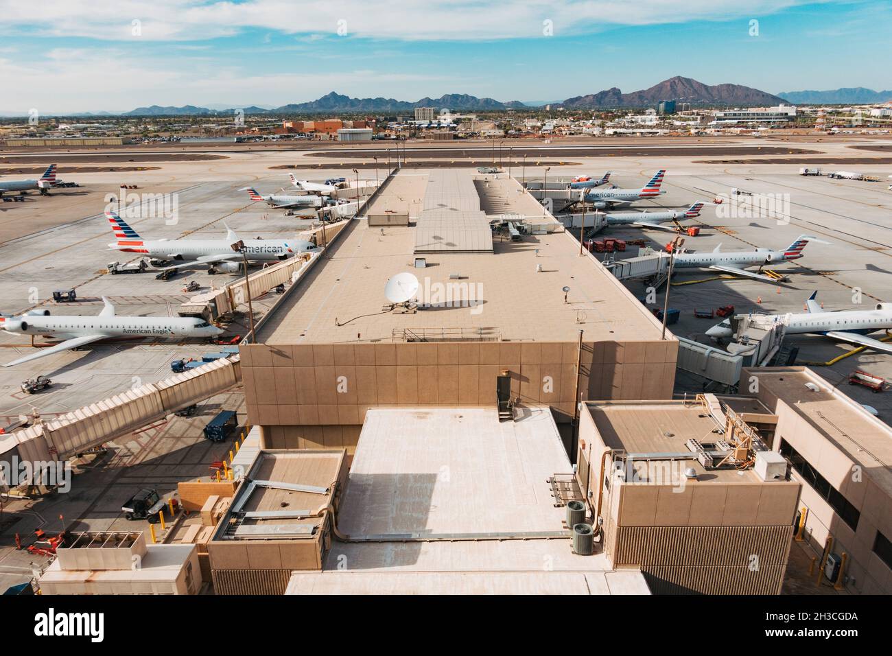 Terminal 4 at Phoenix Sky Harbor International Airport, Phoenix, Arizona, USA Stock Photo