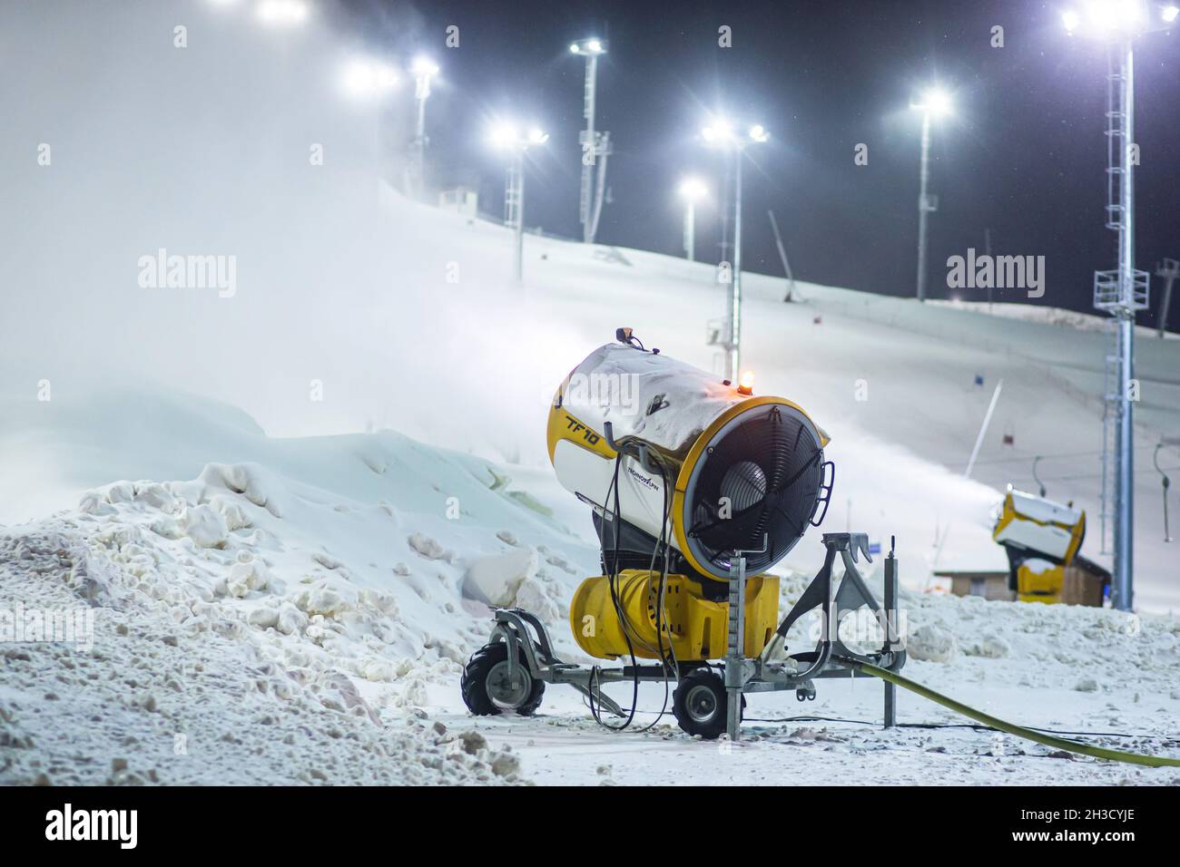 Artificial lift production hi-res stock photography and images - Alamy