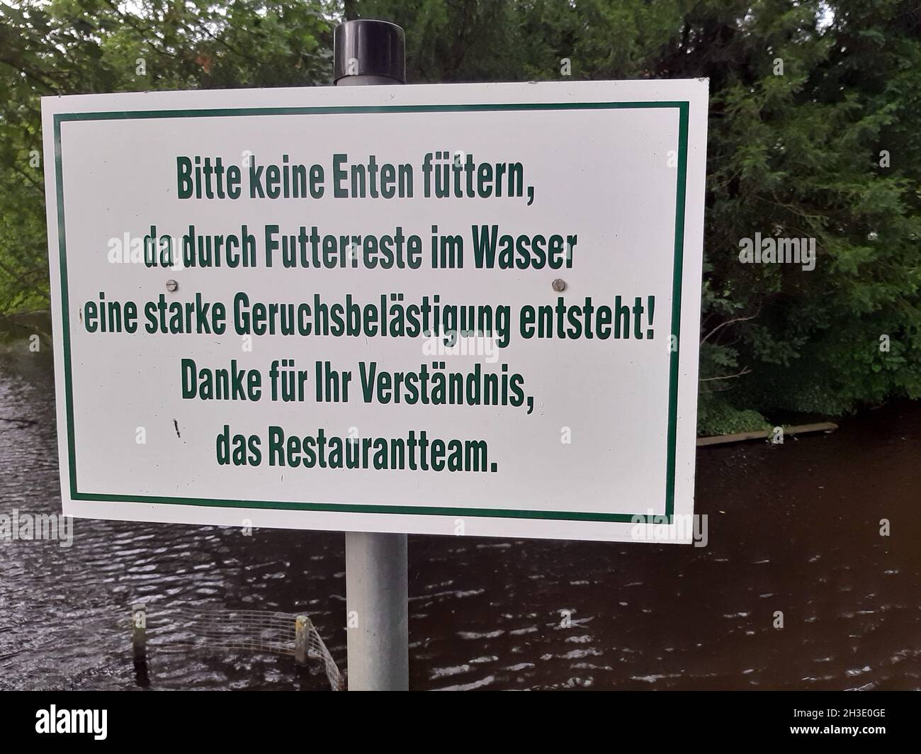 duck feeding - prohibition sign to avoid odour nuisance, Germany Stock Photo