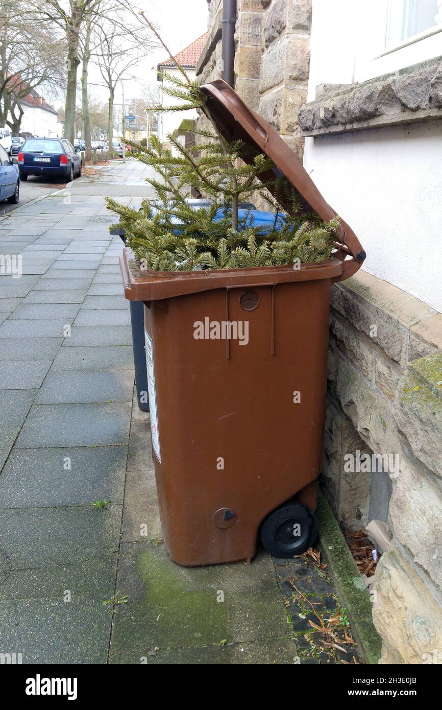 Dustbin day hires stock photography and images Alamy