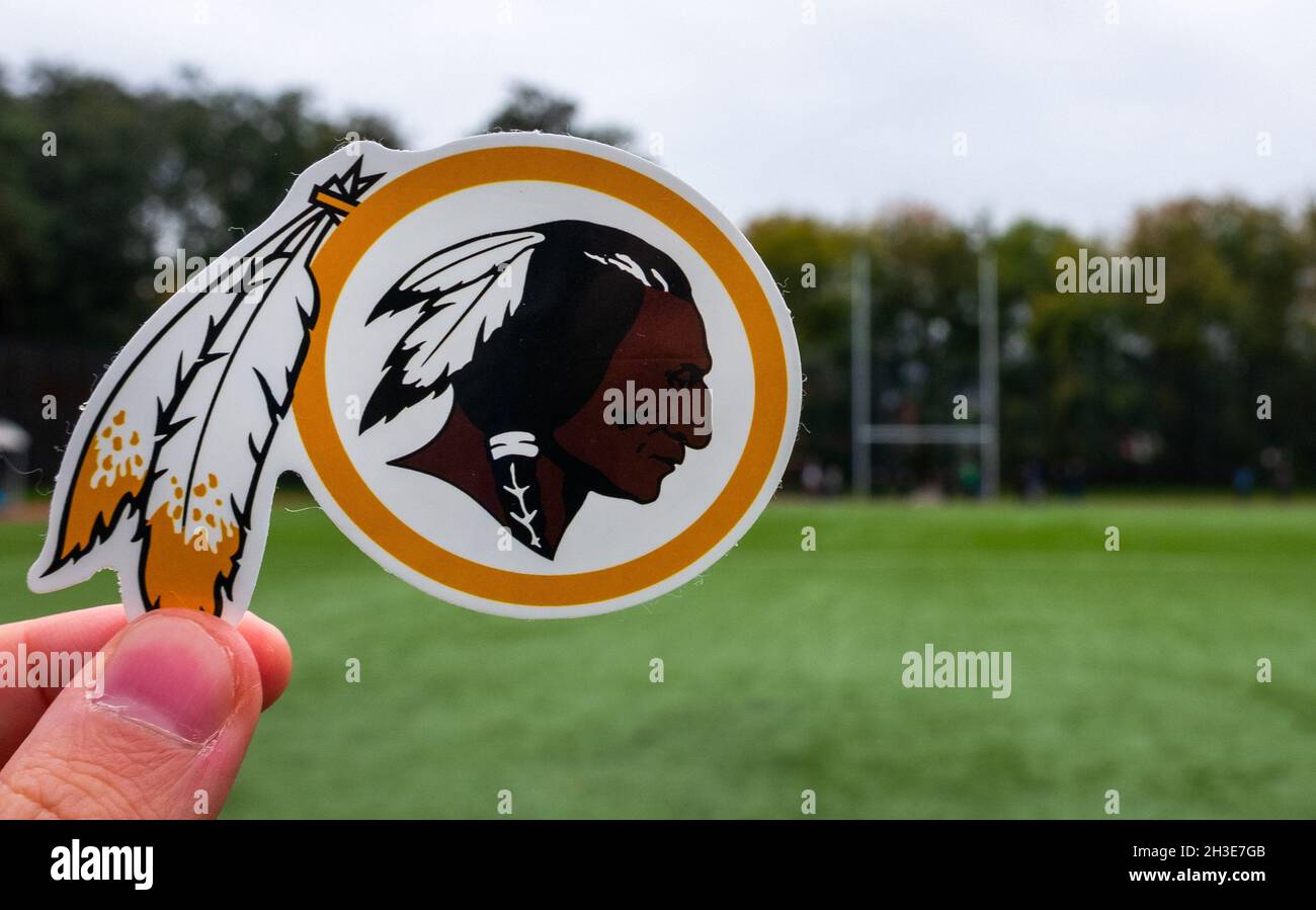 Redskins logo hi-res stock photography and images - Alamy