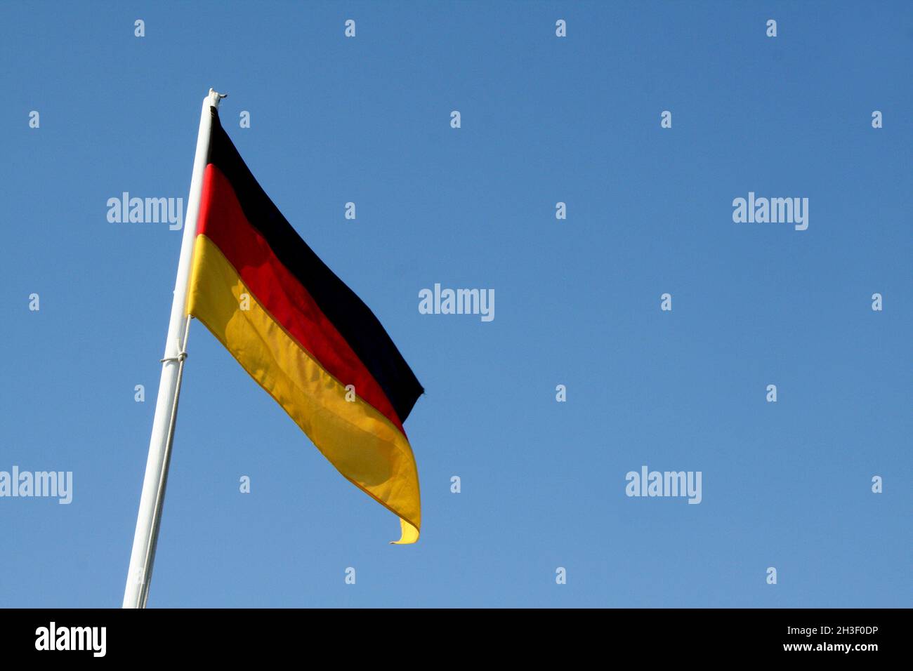 Nail your colours to the mast hires stock photography and images Alamy
