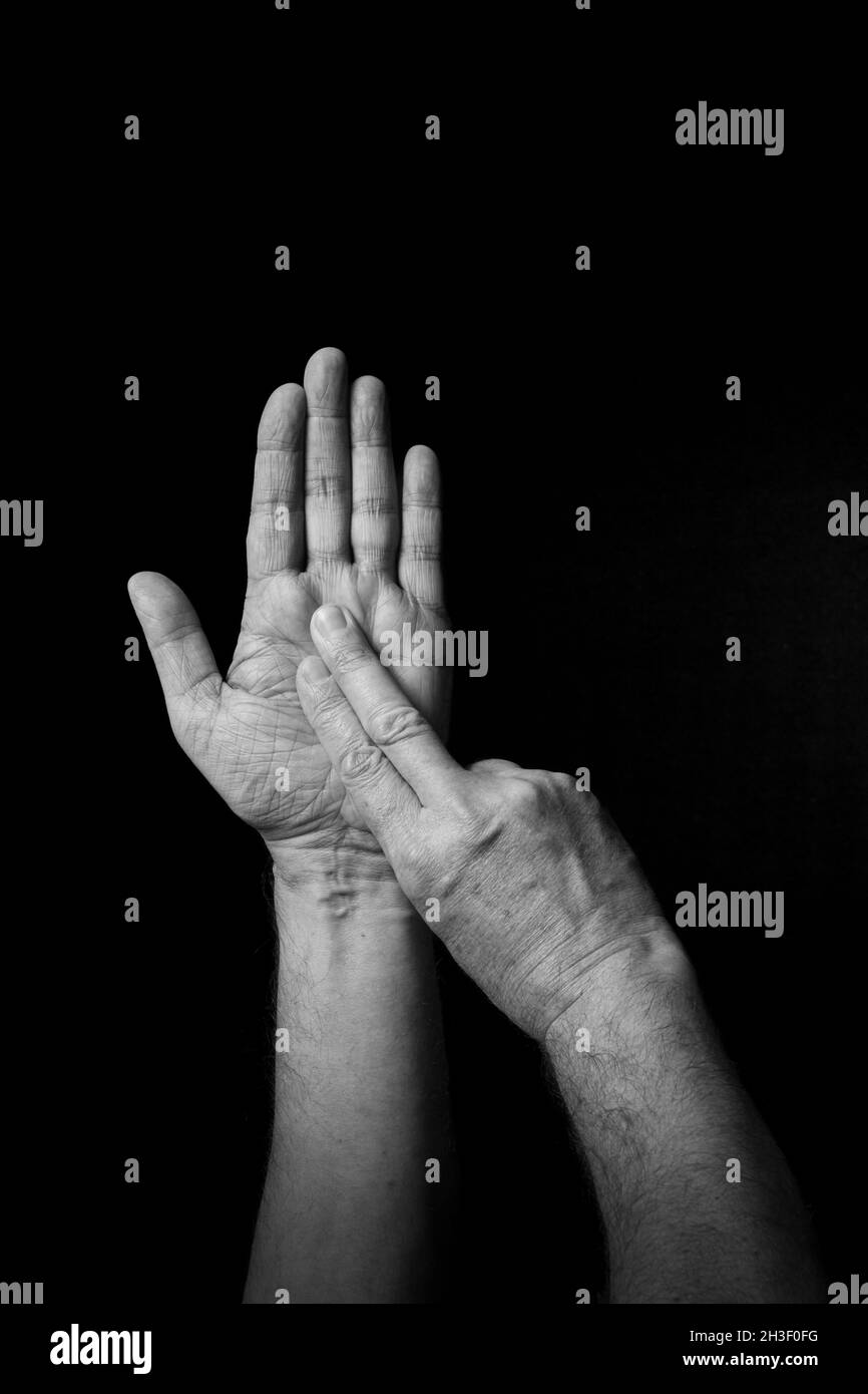 British sign language letter n hires stock photography and images Alamy