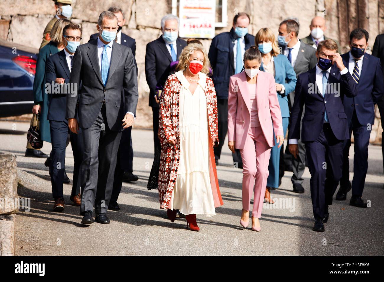 Tui Spain 28th Oct 21 28 10 21 Tuy Queen Letizia And King Felipe Visited The Mestra Clara Torres Rural School Winner Of The Princess Of Girona Foundation School Of The Year Award