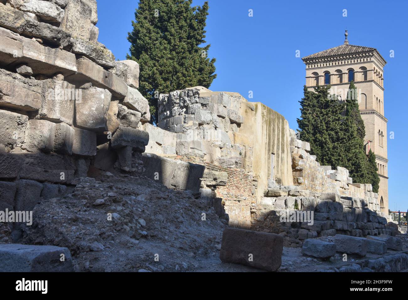Ruinas De La Antigua Muralla Romana Muralla Romana Del Muro De Adriano