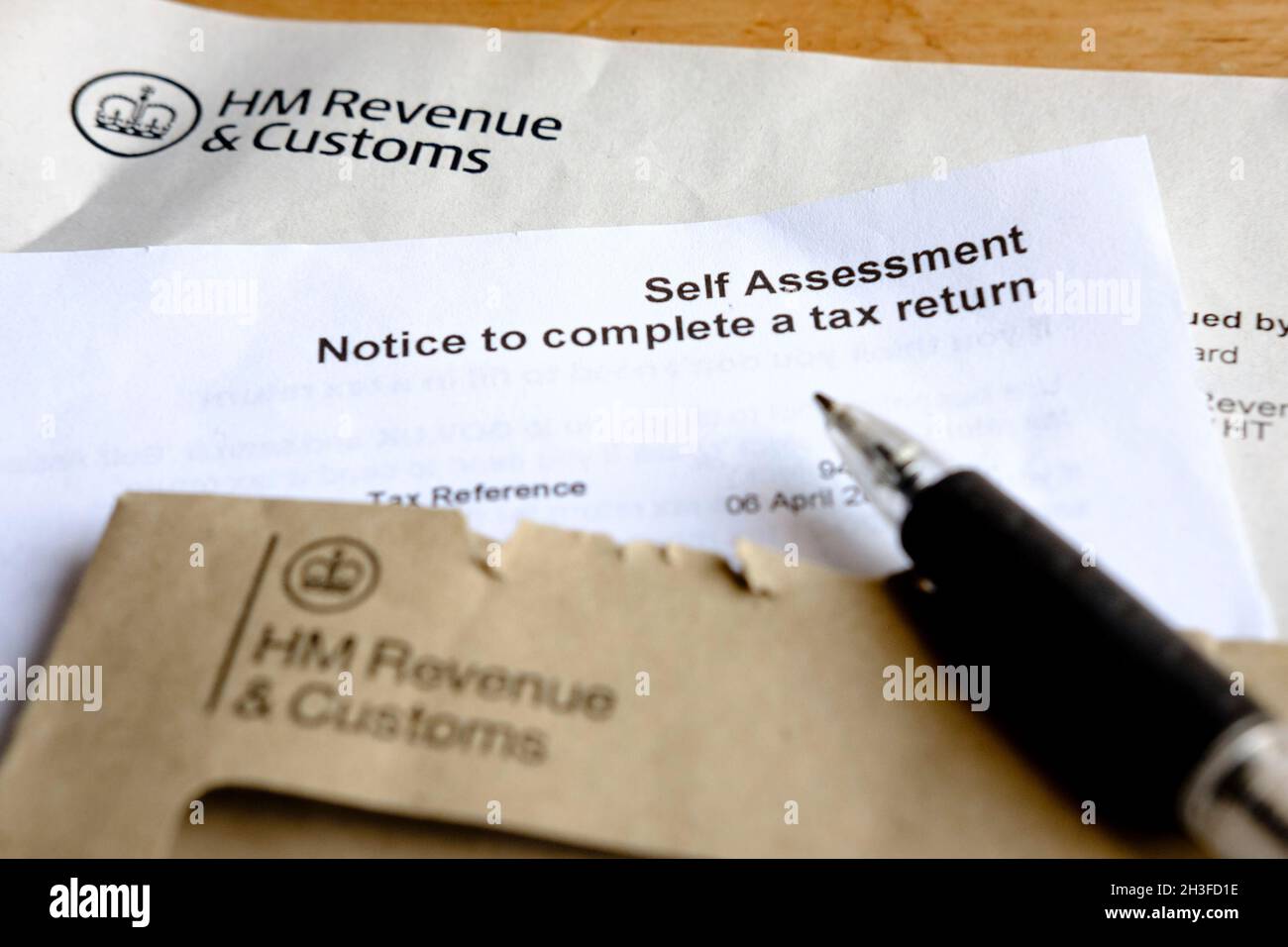 self-assessment-tax-paperwork-hi-res-stock-photography-and-images-alamy