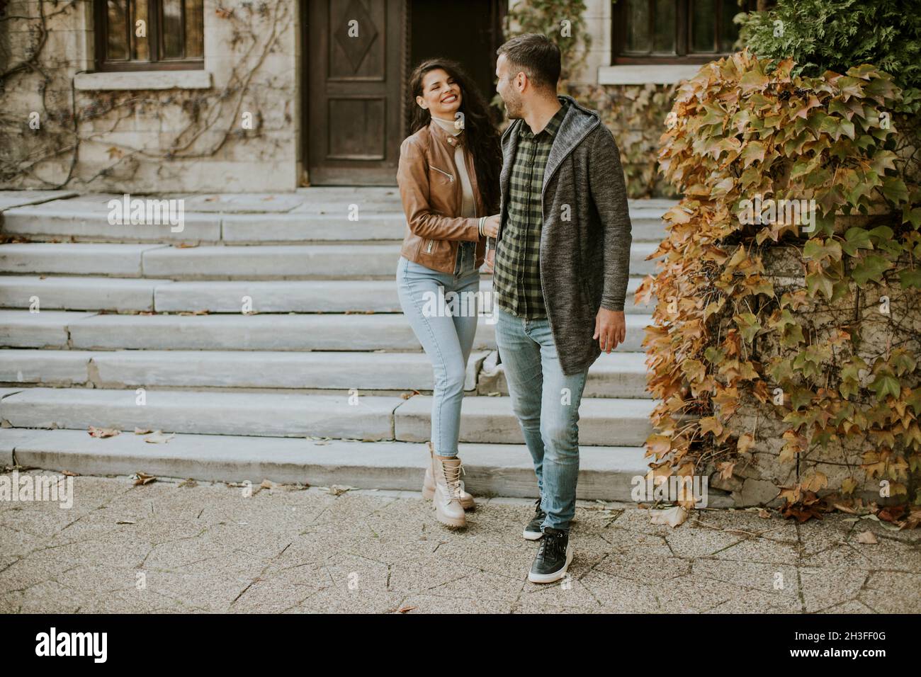 Young relaxed beautiful couple hi-res stock photography and images - Alamy