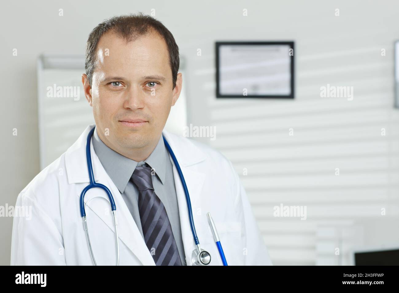 Clinician middle aged hi-res stock photography and images - Alamy
