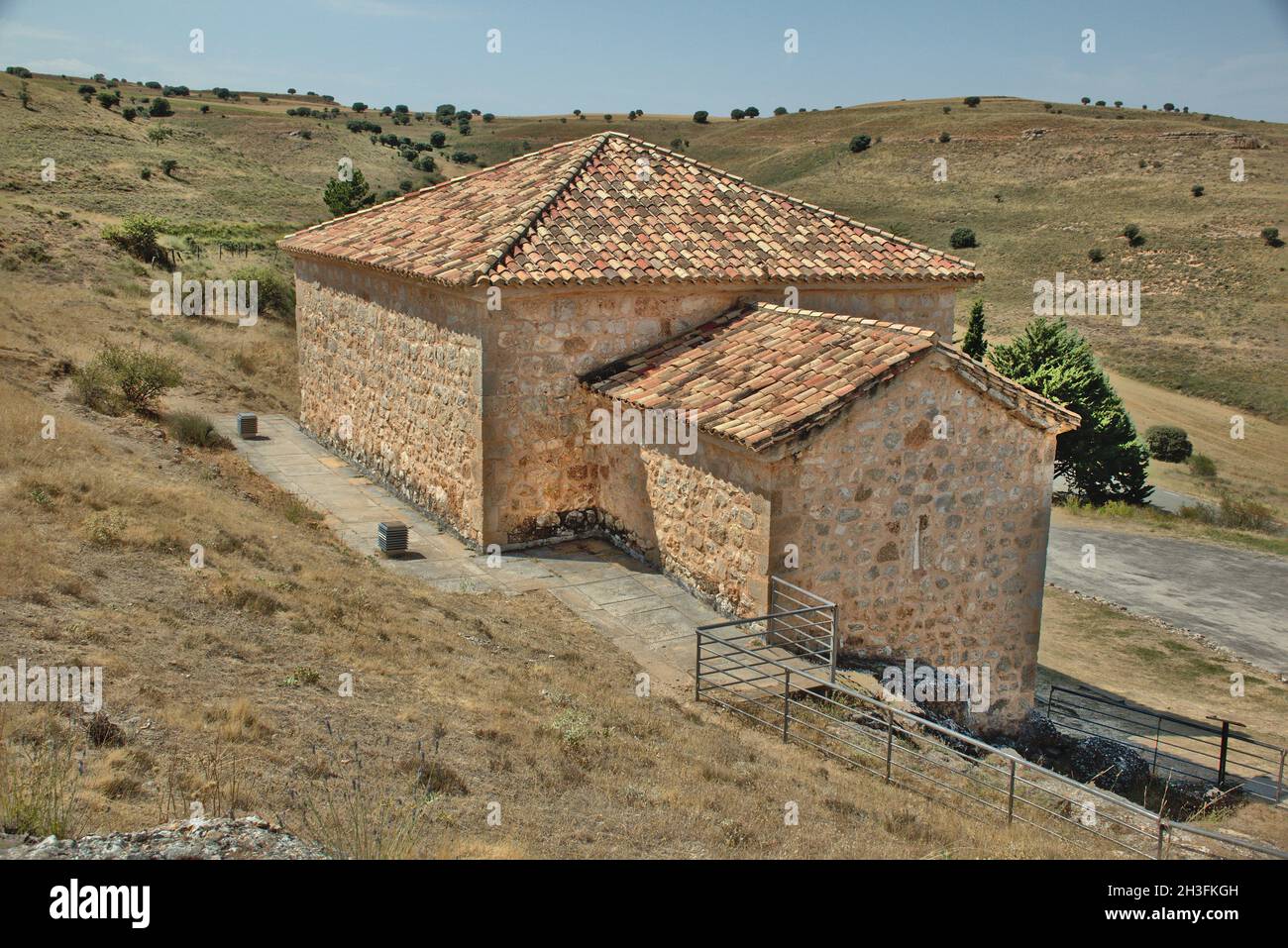 Upper view of the Mozarabic hermitage of San Baudelio, built in the 11th century, consisting of a main nave and an apse. Casillas de Berlanga, Soria. Stock Photo