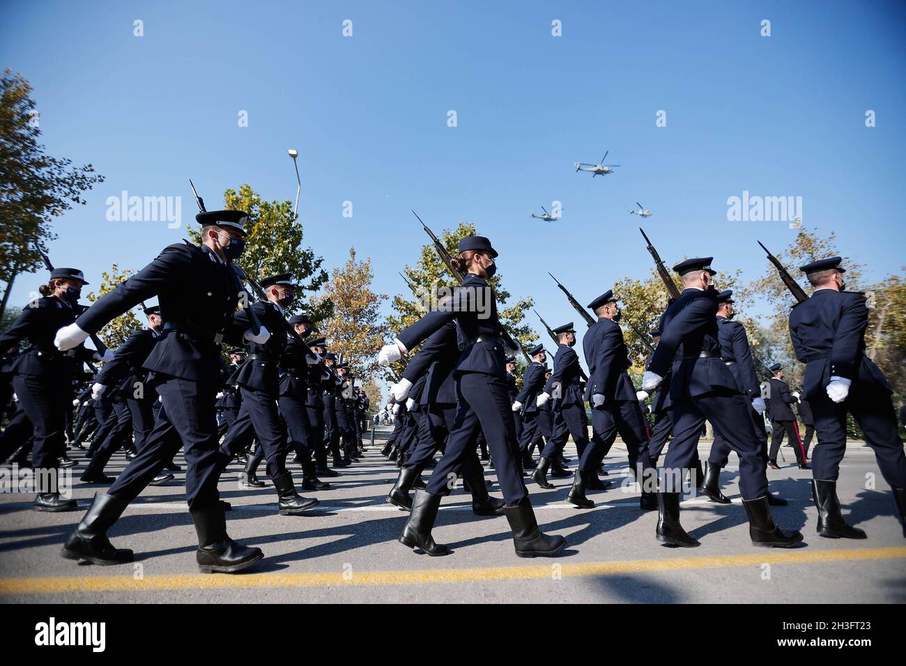 Thessaloniki, Greece. 28th Oct, 2021. Police march during a military parade in Thessaloniki, northern Greece, on Oct. 28, 2021. Amid COVID-19 restrictions especially in the northern part of the country, Greece celebrated the annual 'Ochi (No) Day' on Thursday with military and student parades. Credit: Dimitris Tosidis/Xinhua/Alamy Live News Stock Photo