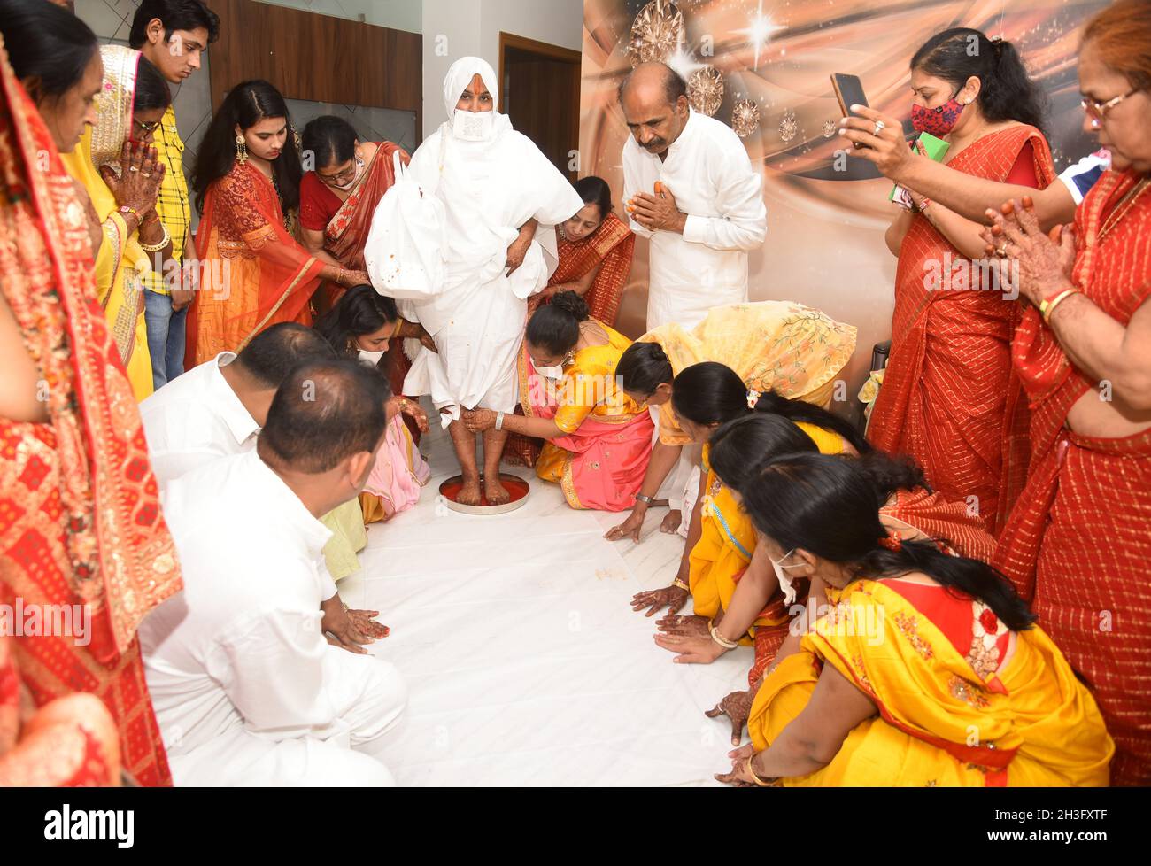 Jain Mask High Resolution Stock Photography and Images Alamy
