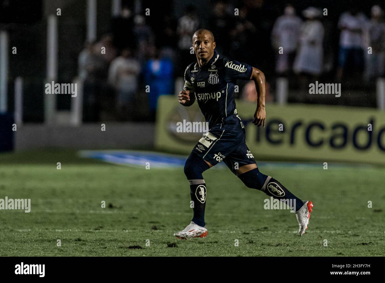 SANTOS, SP 27.10.2021 SANTOS X FLUMINENSE Sanchez in the match