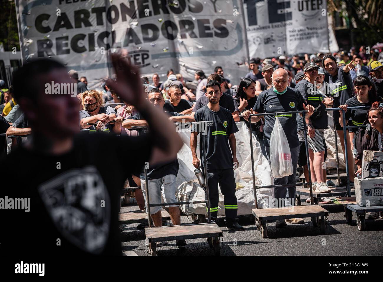 Buenos Aires, Argentina. 28th Oct, 2021. Recyclers seen with their