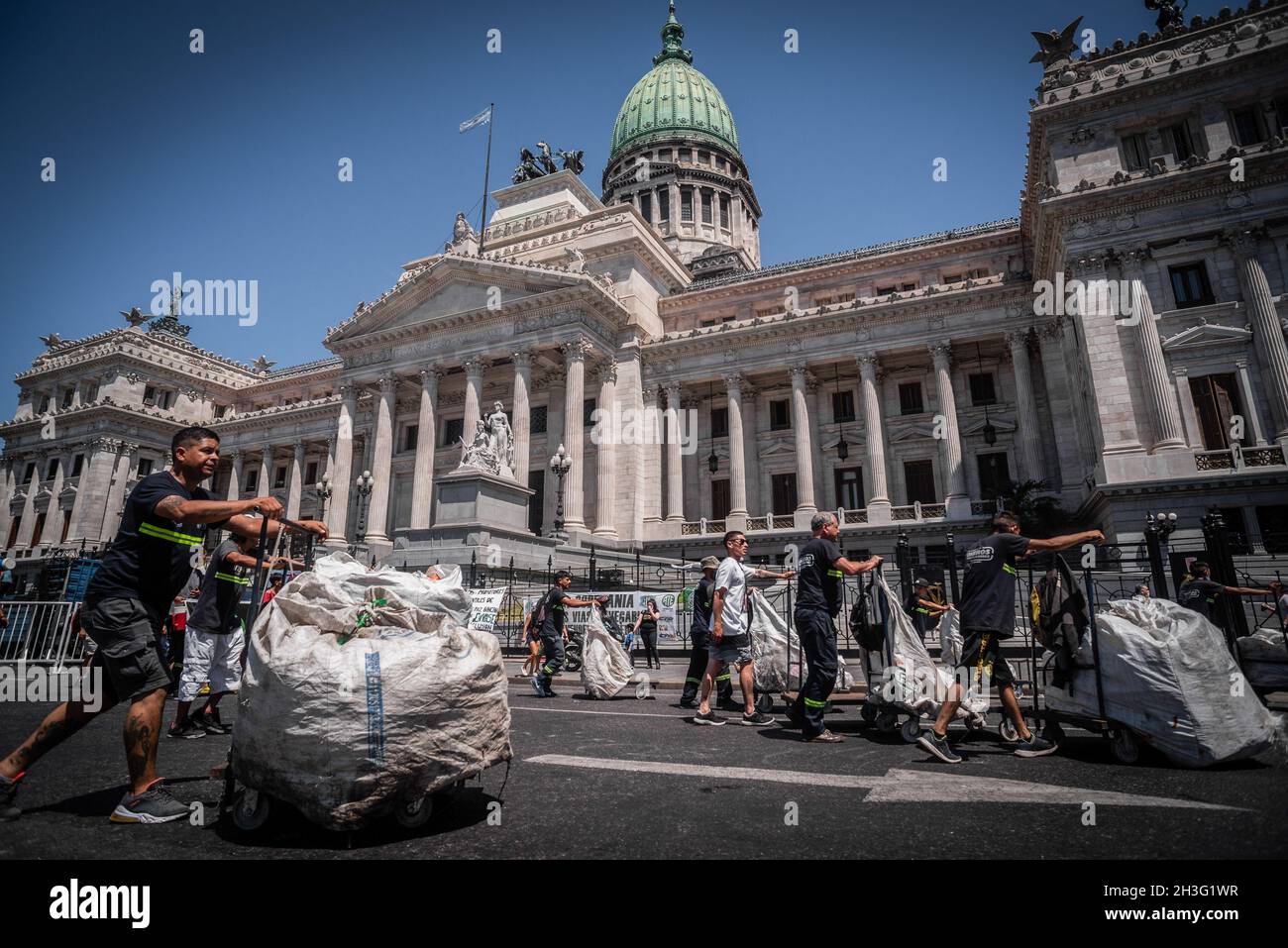 Buenos Aires, Argentina. 28th Oct, 2021. Recyclers seen with their