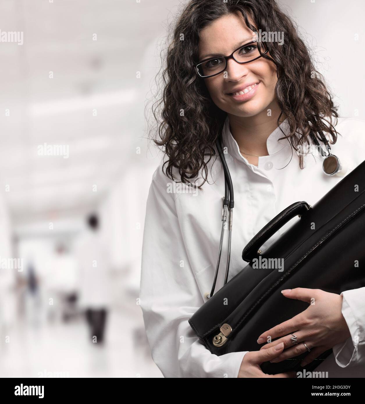 Positive female lab assistant hi-res stock photography and images - Alamy