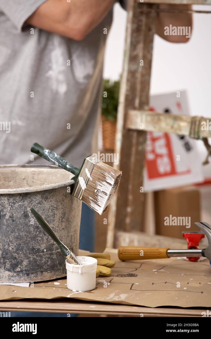Equipment for painting hires stock photography and images Alamy