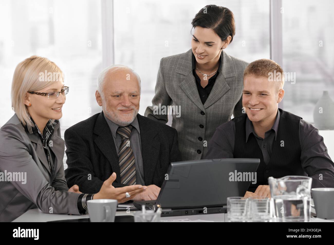 Explain meeting hi-res stock photography and images - Alamy