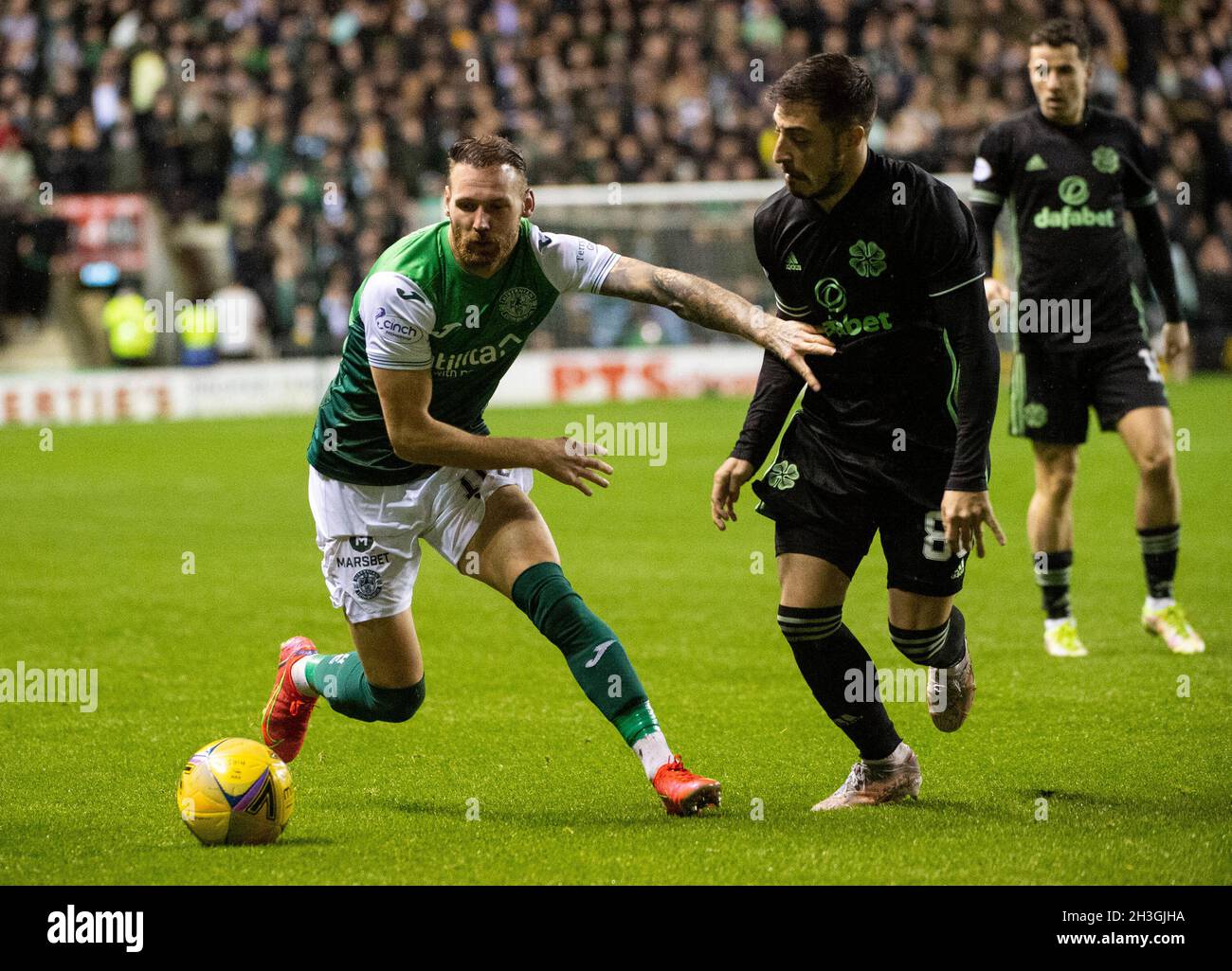 Cinch Premiership - Hibernian v Celtic 27/10/2021. Hibernian play host to Celtic in the cinch Premiership at Easter Road Stadium, Edinburgh, Midlothia Stock Photo