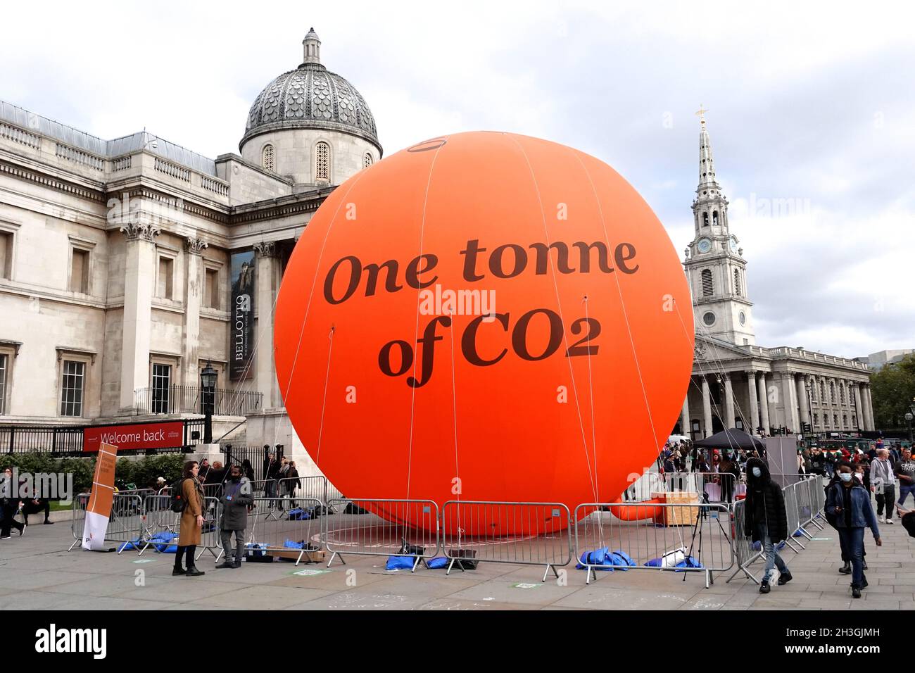 One tonne of co2 hi-res stock photography and images - Alamy